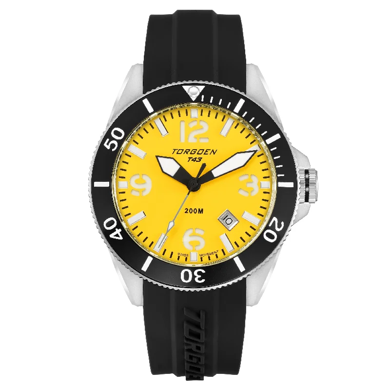 T43 Yellow | 44mm, Black Silicone Strap