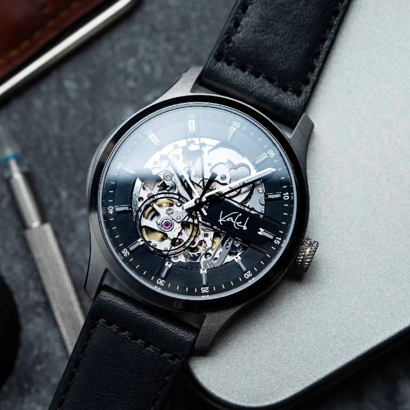 CUSTOM Mechanical Watch | 40mm | EONIQ Navigator 3 - Premium Brushed Silver