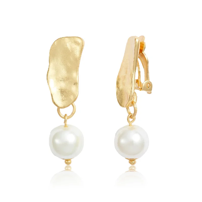 Cobblestone X Pearl Clip Earrings