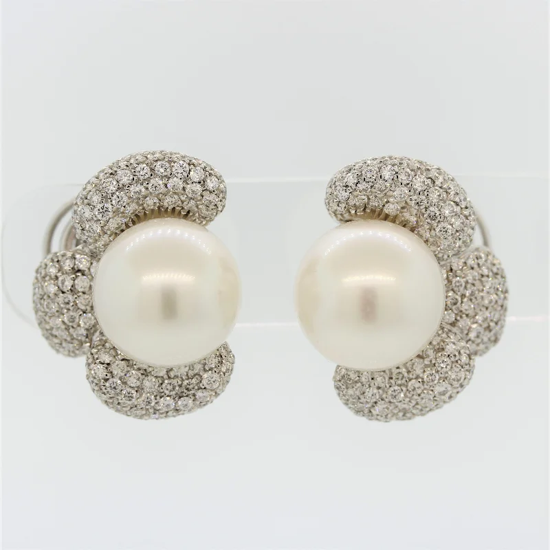 Extra Fine South Sea Pearl Diamond Gold Flower Clip Earrings